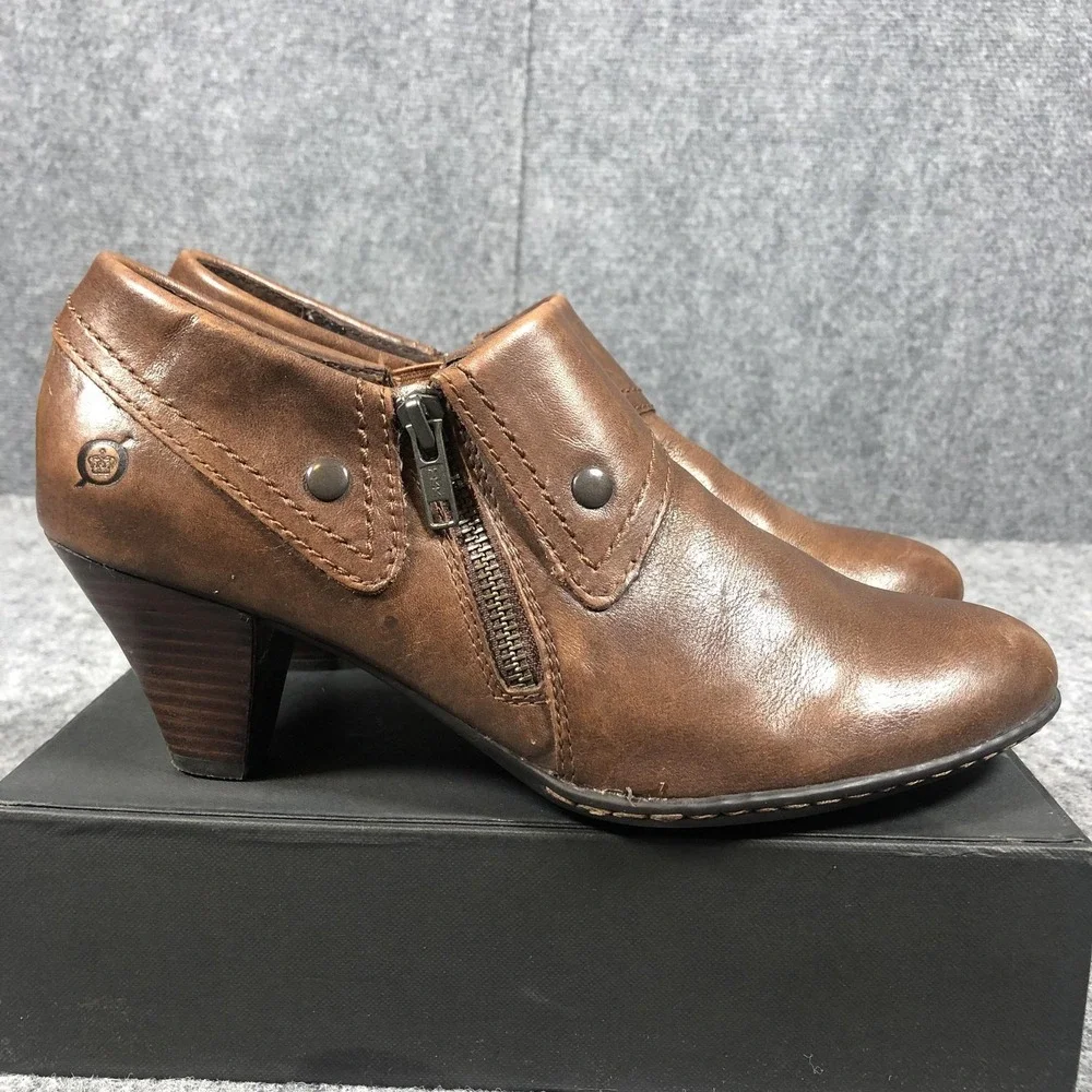 Born‎ Ankle Booties Womens 9 Brown Leather Zip Cone Heel Casual Boots W62426